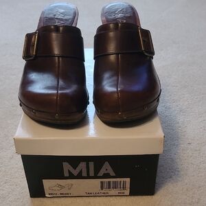 MIA Vintage Women's Size 9 M Brown Leather Mules/Clogs